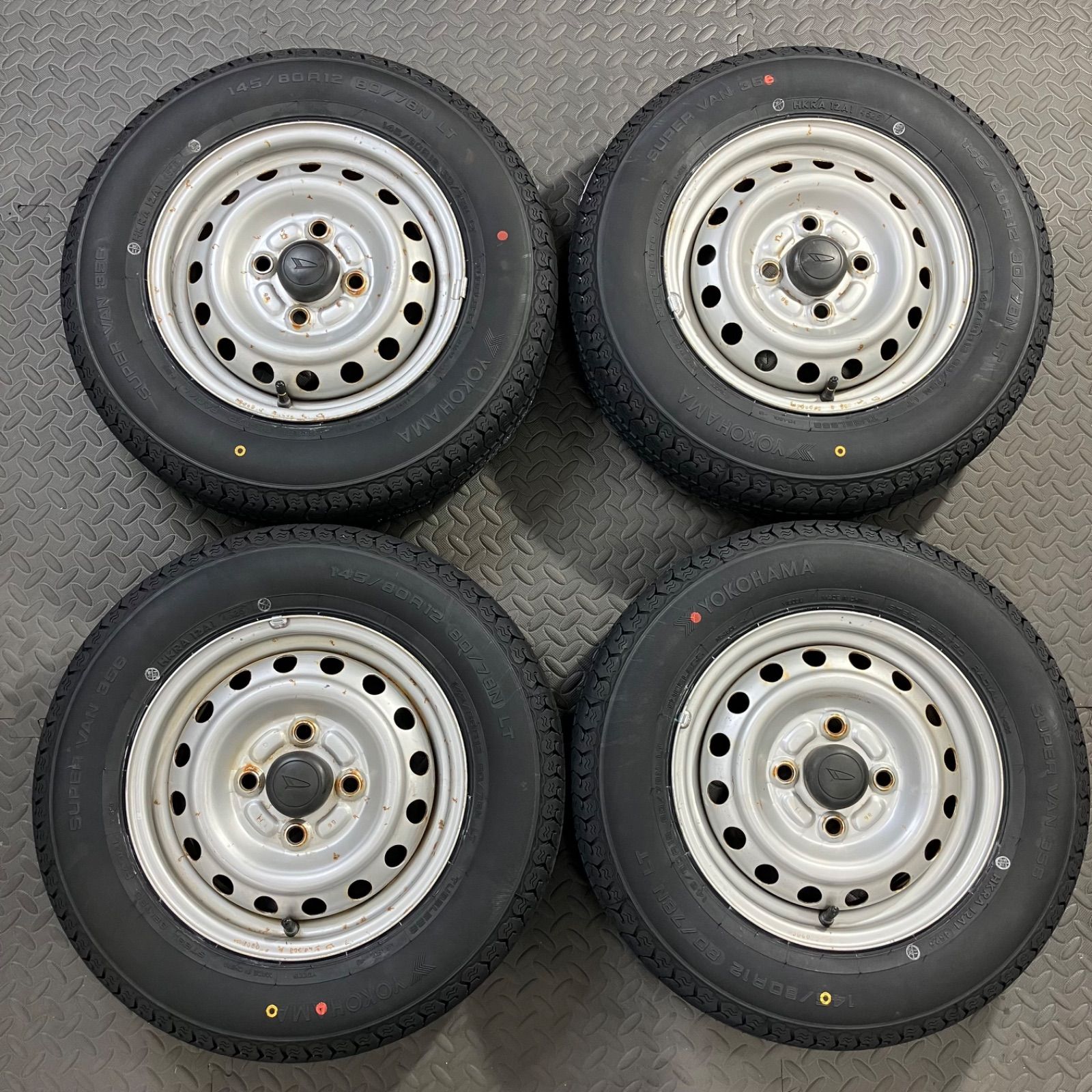25年製 新品タイヤ 145/80R12 80/78N LT ヨコハマ スーパーバン356(夏 