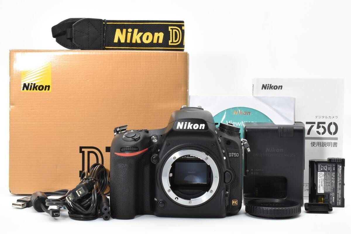 ☆極上美品☆《ショット数8,405回 》ニコン NIKON D750 ボディ 