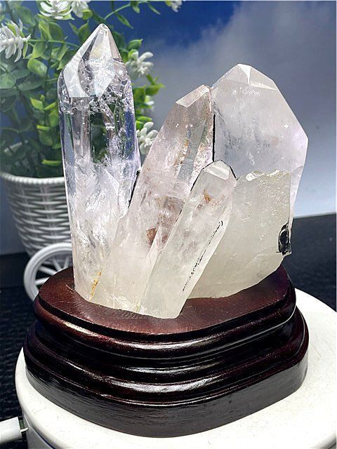 ◆超強いパワー 藍針入り 天然水晶クラスターB89B6|237B58D