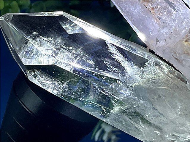  ◆超強いパワー 藍針入り 天然水晶クラスターB89B6|237B58D 陶器装飾 置物 インテリア小物