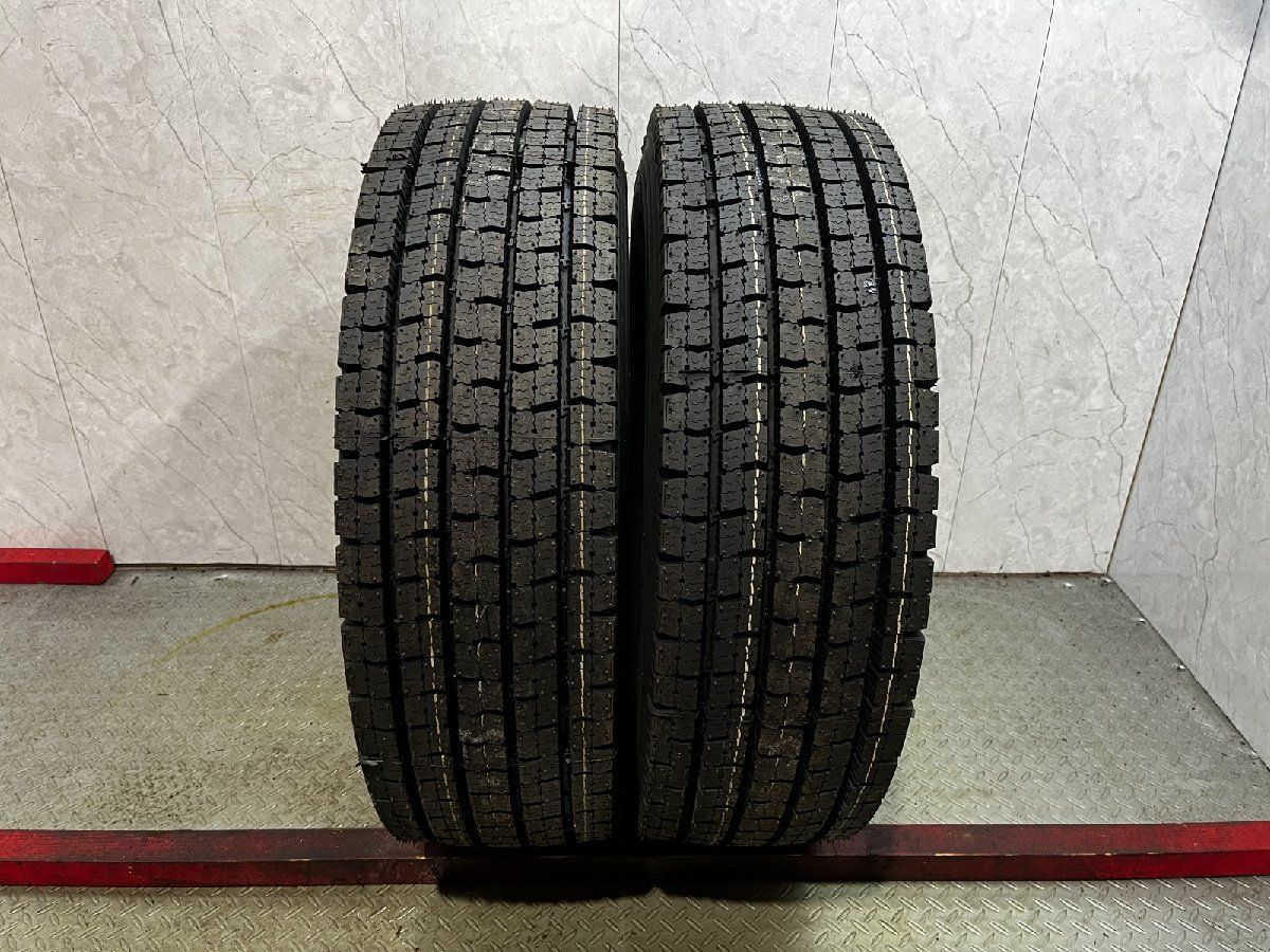 【新品】2025年製 札幌発 引取OK TOYO M939 245/70R19.5 136/134J 19.5インチ トラックタイヤ スタッドレス 2本 地山 大型 低床　(KTL647) TOYO TIRES（トーヨータイヤ） 245/70R19.5 136/134J M939 TOYO