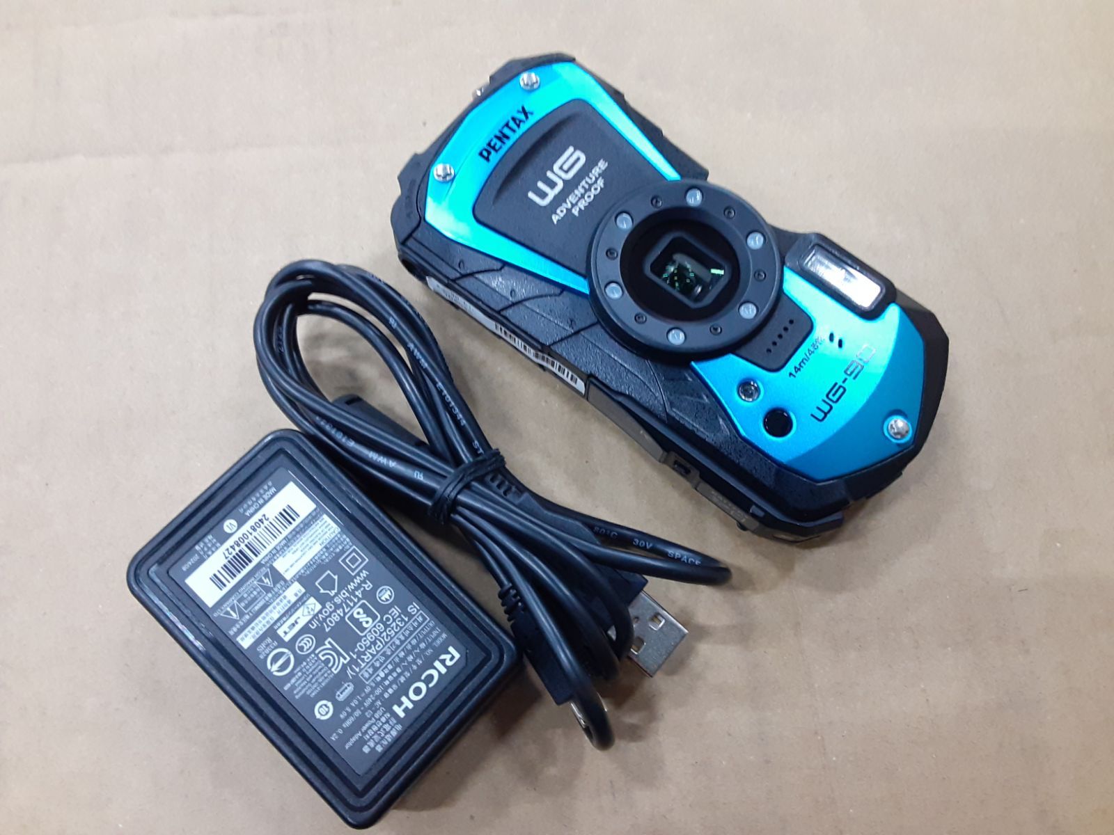 ☆通電未確認/ジャンク☆ PENTAX コンパクトデジタルカメラ WG-90 中古