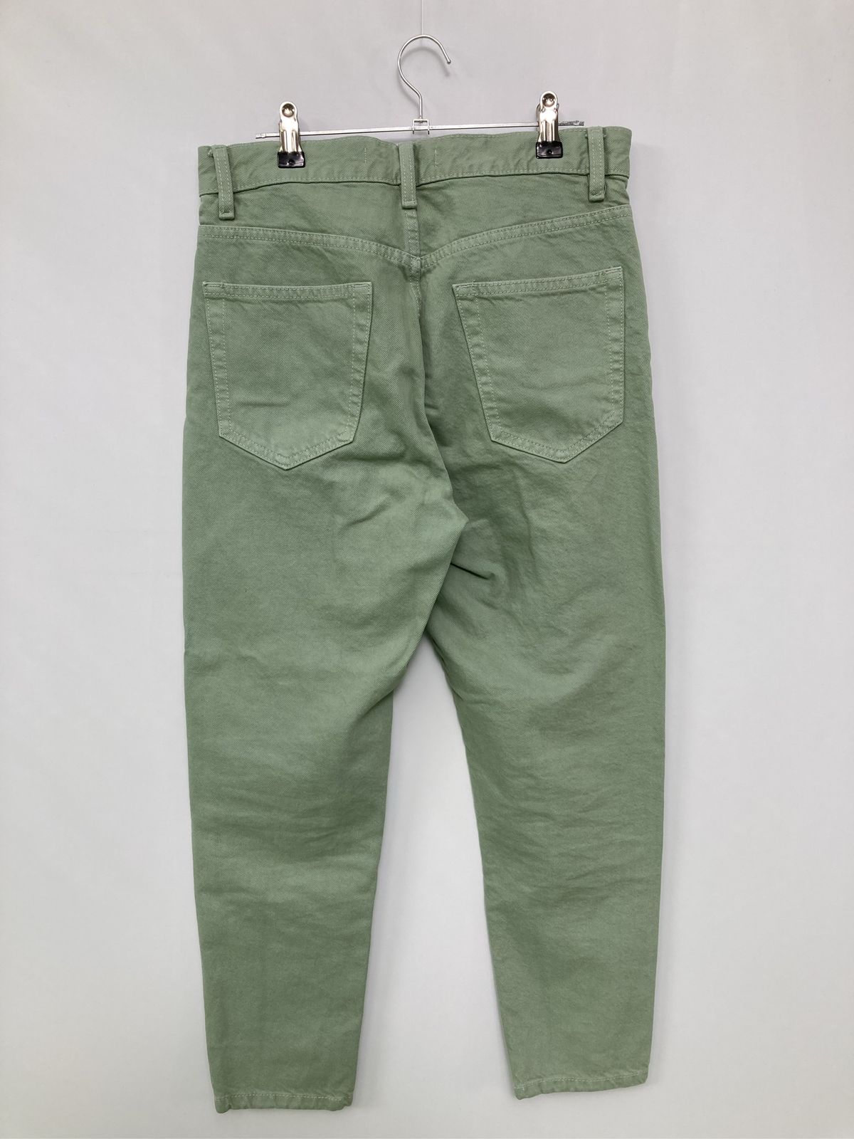 ホント合わせやすい！」ZARA即、上級者見えする「カラーパンツ ZARA その他パンツ EUR 38 ライトグリーン