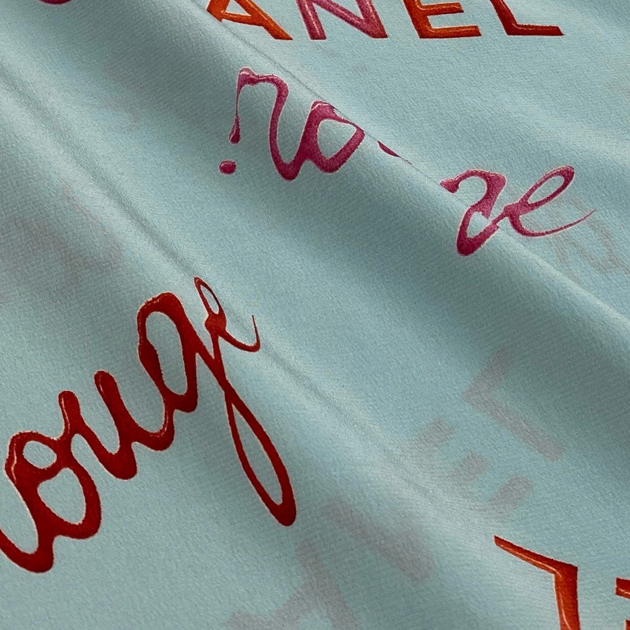 Ca15 【archive】CHANEL ヴィンテージ シャネル 1996年 96P ロゴプリント シルクブラウス 半袖ブラウス サイズ36 ブルー系 レディース トップスta1 Ca15 【archive】CHANEL ヴィンテージ シャネル 1996年 96P ロゴ
