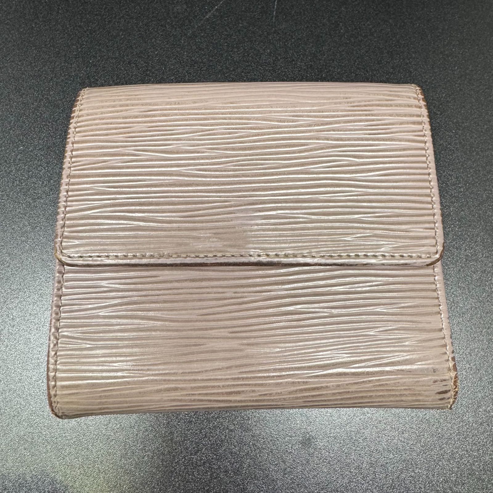 ルイヴィトン エピ 財布 B26020964 - メルカリ