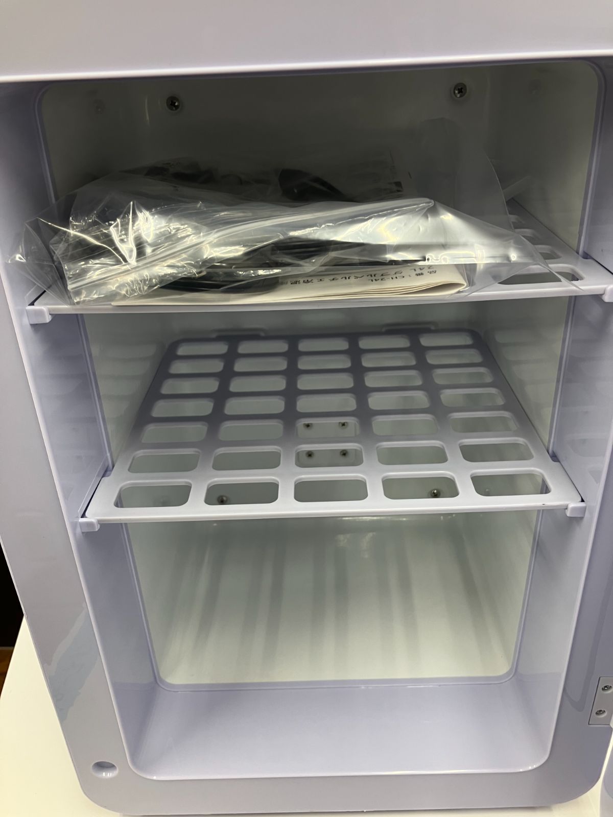 ベルソス】ダブルペルチェ冷温庫 2025年製 24L CH-24L 管理番号26.02