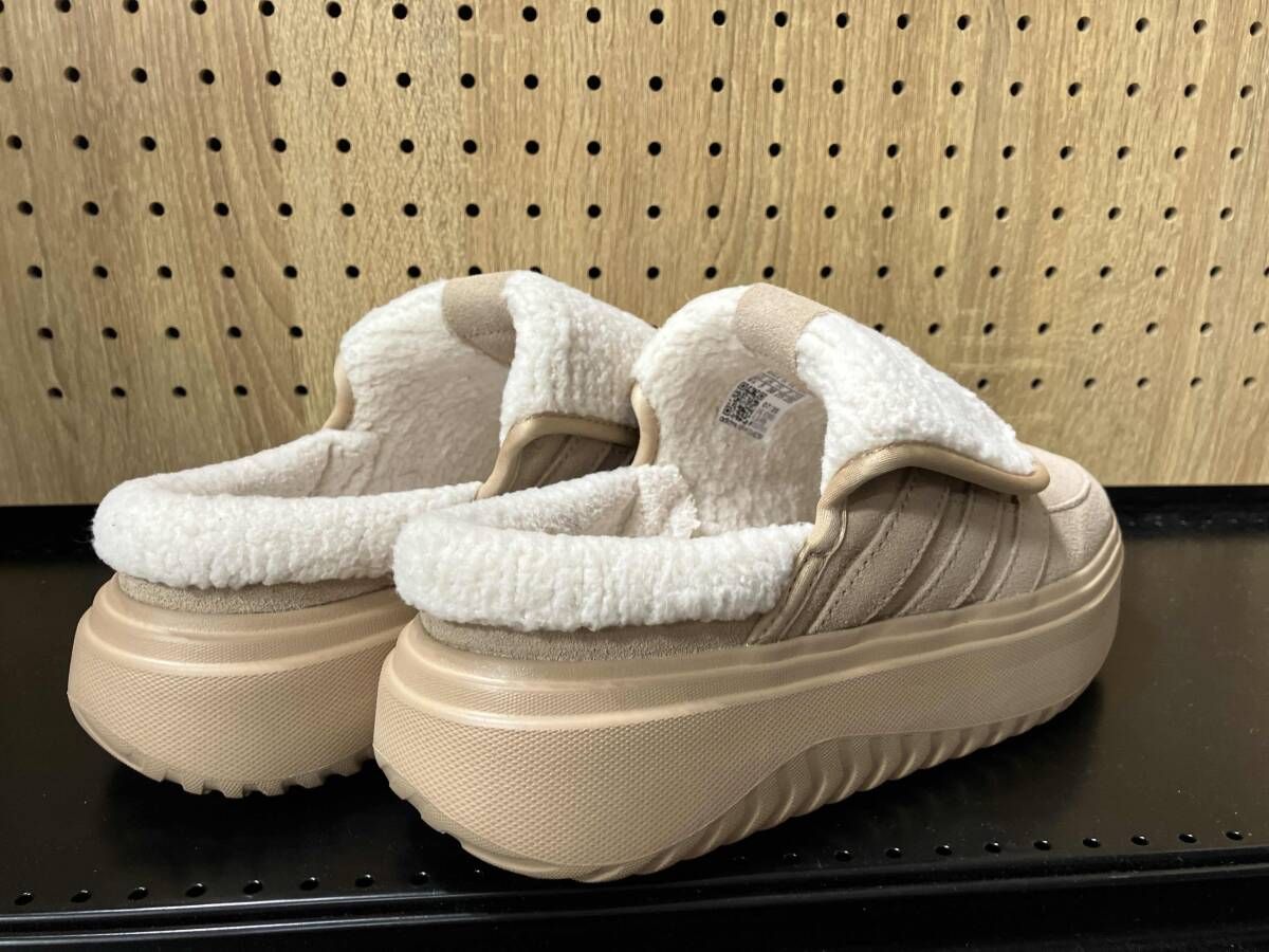 adidas/ サンダルJS4998 Grand Court Mule ボア - メルカリ