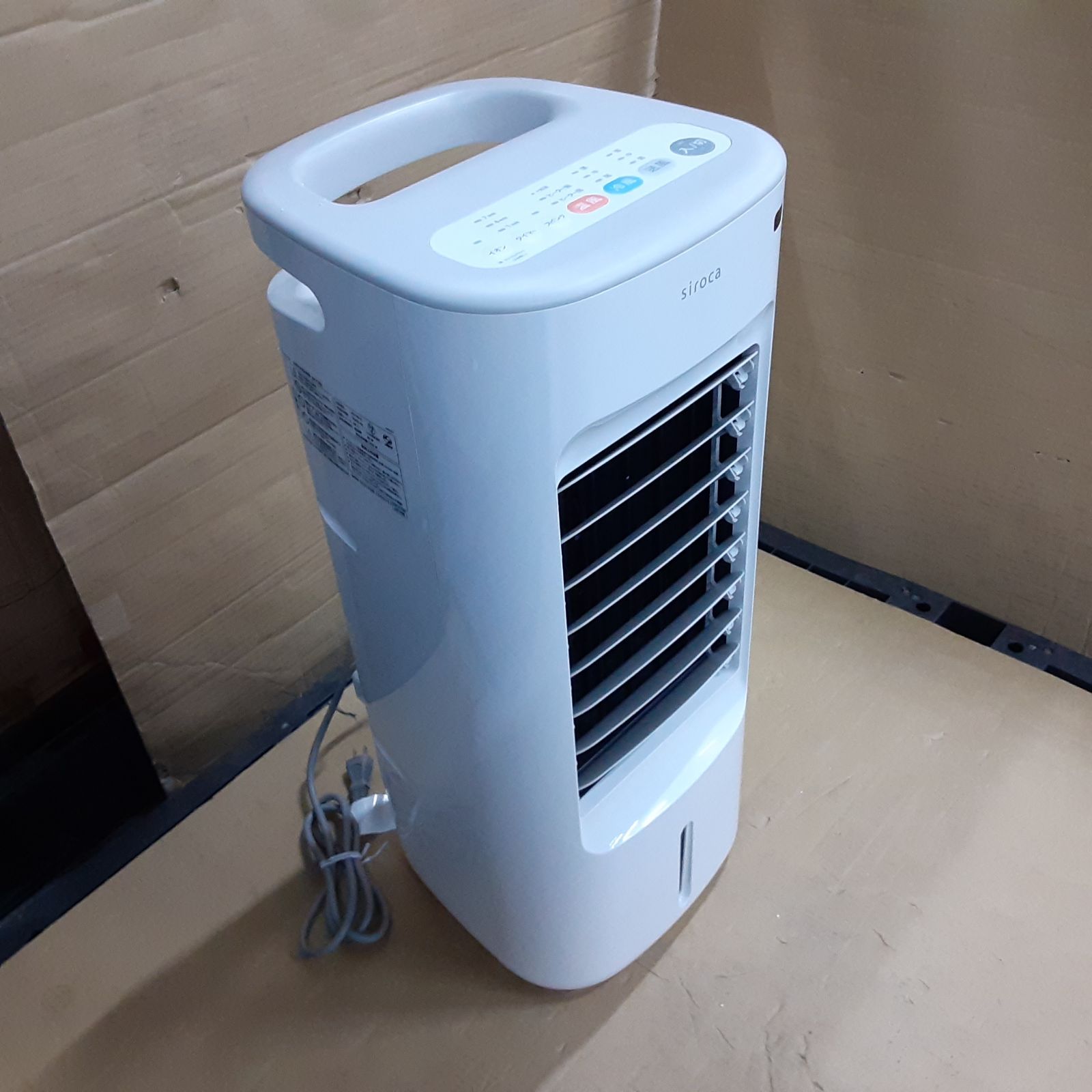 売却済み】新品 シロカ siroca 加湿つき温冷風扇 加湿つき温冷風扇 SH-