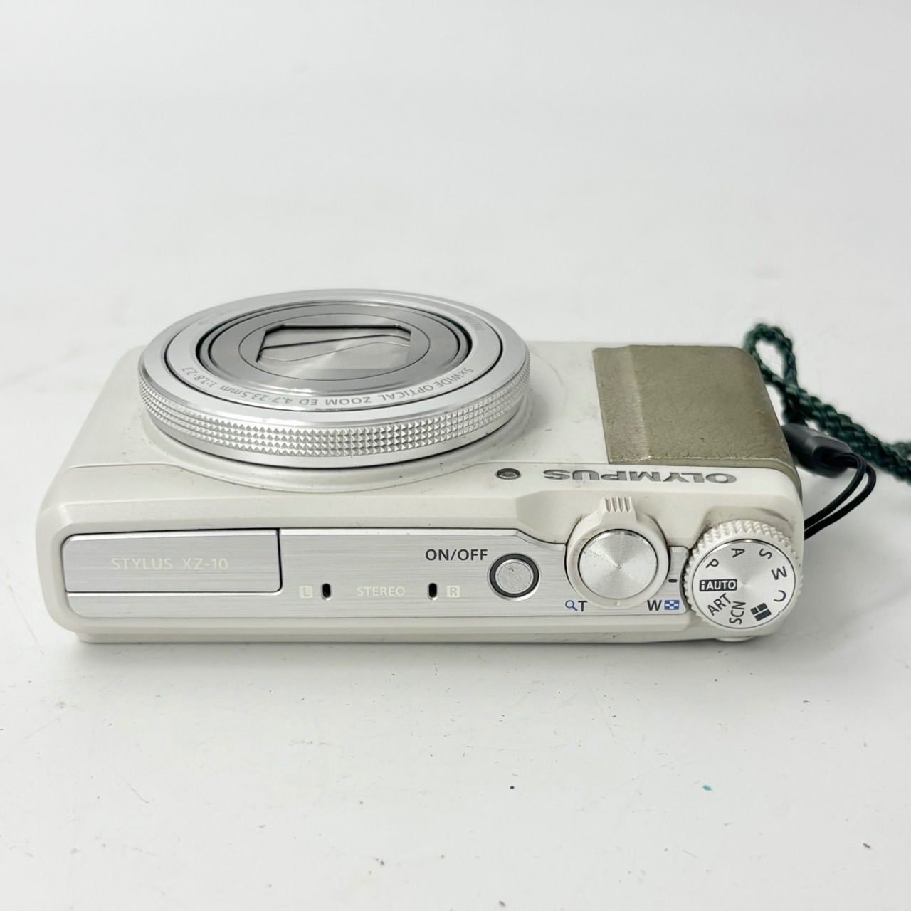 OLYMPUS STYLUS XZ-10 ホワイト 1712 - メルカリ