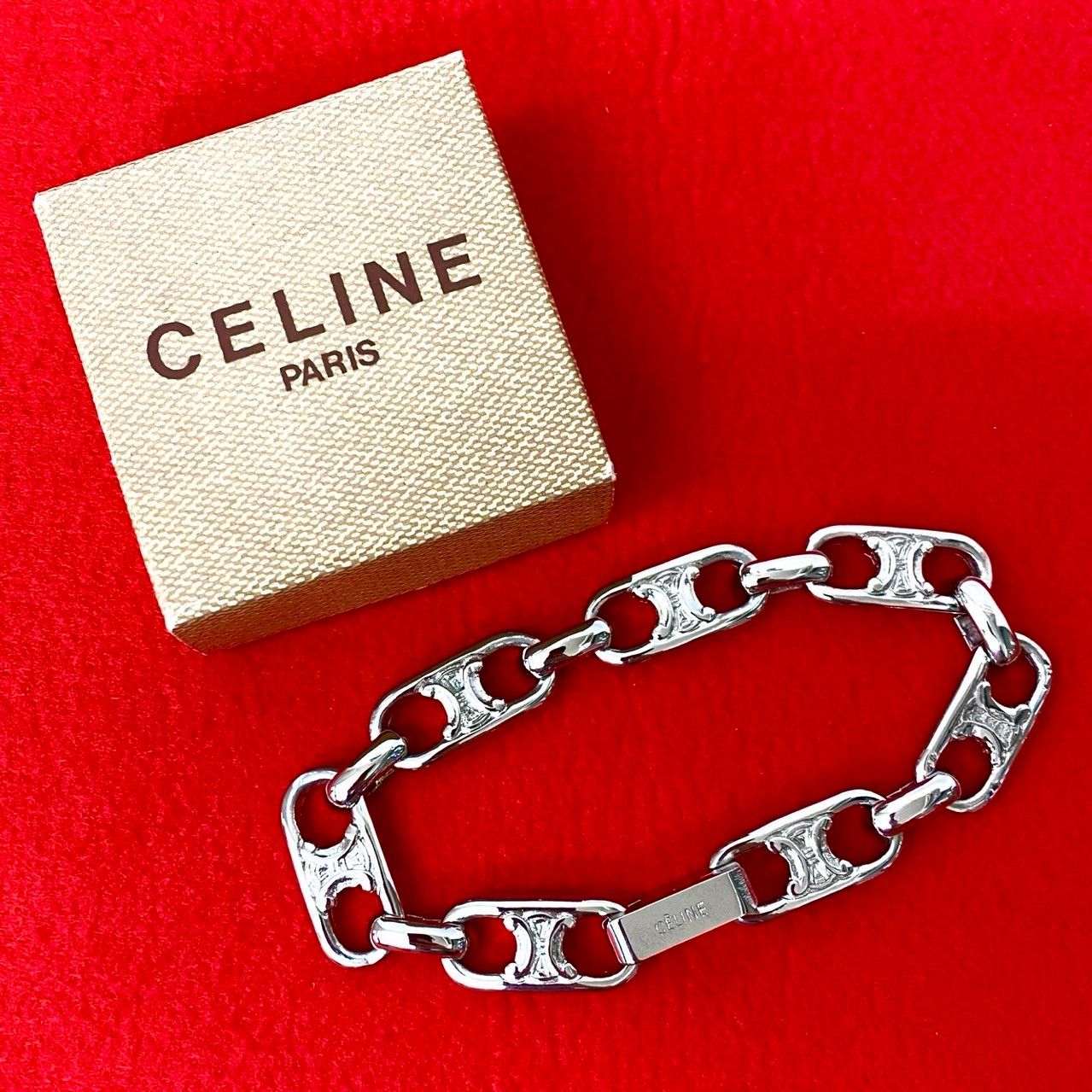 極 美品 希少品 箱付き CELINE セリーヌ トリオンフ ロゴ メッキ