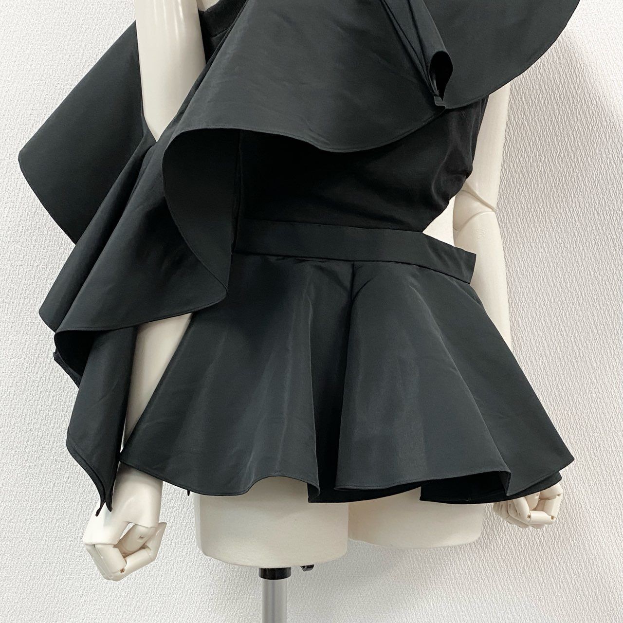 Ah29 Alexander McQUEEN アレキサンダーマックイーン 変形 Ah29 Alexander McQUEEN アレキサンダーマックイーン 変形