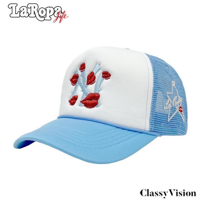 本国現地価格】 LA ROPA NY IS KISSING ME TRUCKER HAT 【LAROPA