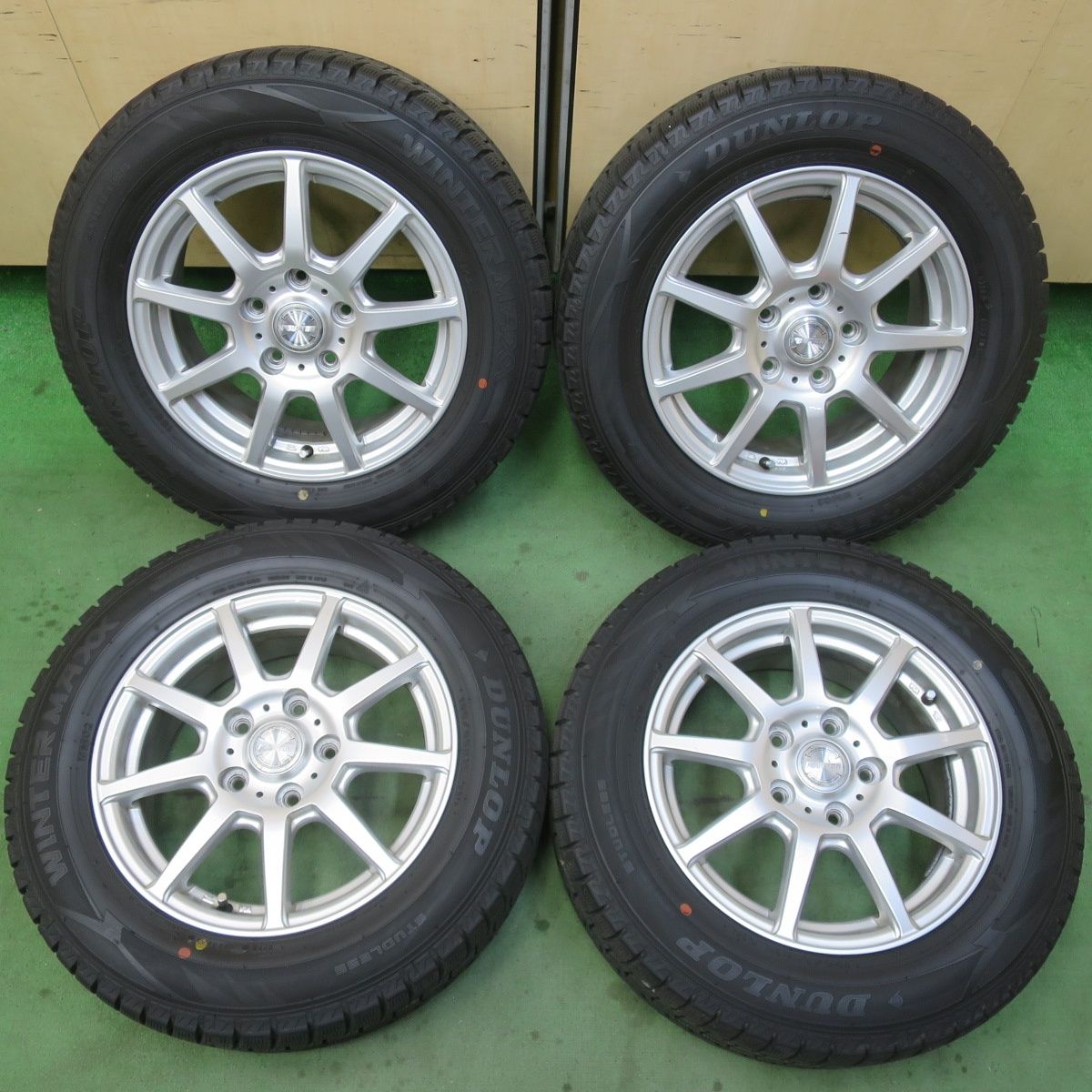 バリ溝！9分☆スタッドレス 195/65R15 ダンロップ ウインターマックス 
