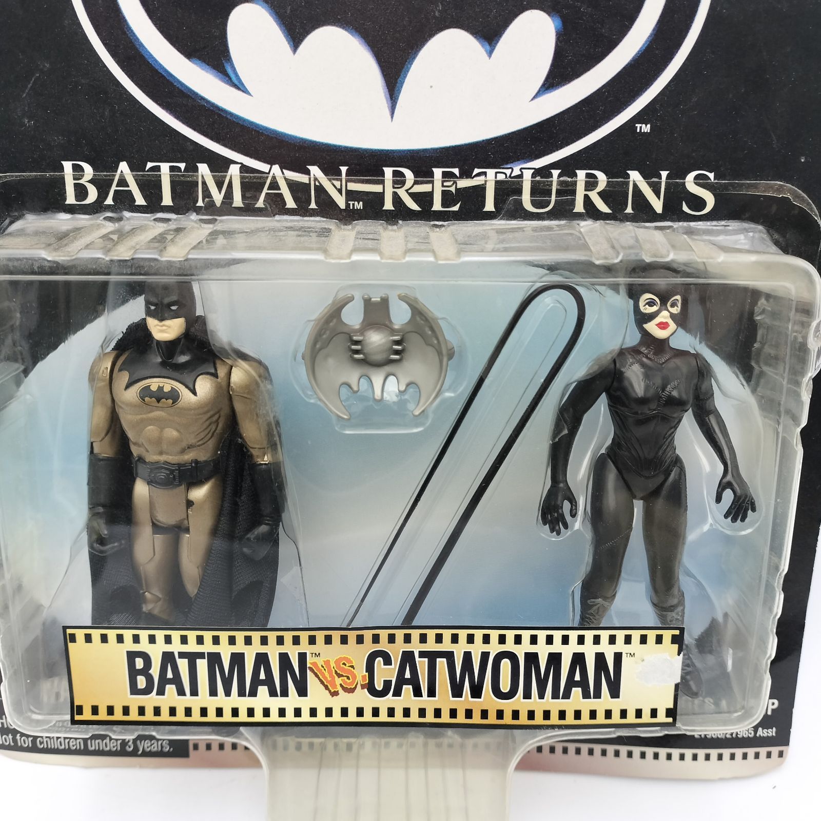 バットマン vs キャットウーマン フィギュア & マグカップ セット 