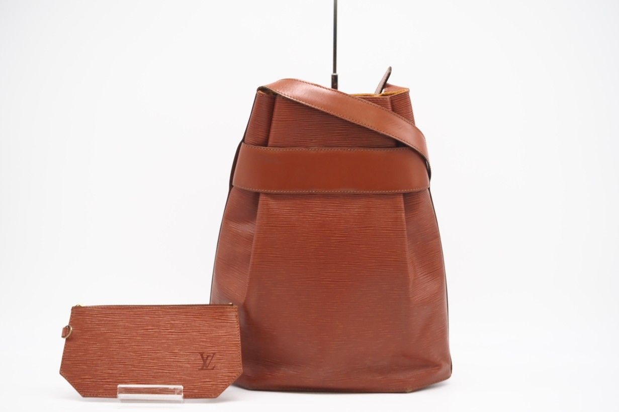 ☆3日以内返品可☆ LOUIS VUITTON ルイ・ヴィトン エピ サックデポール 