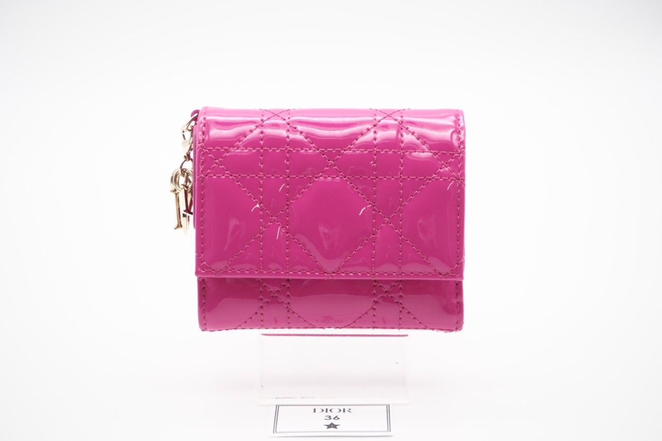 ☆3日以内返品可☆ 極美品 Dior ディオール パテントカーフスキン Lady 