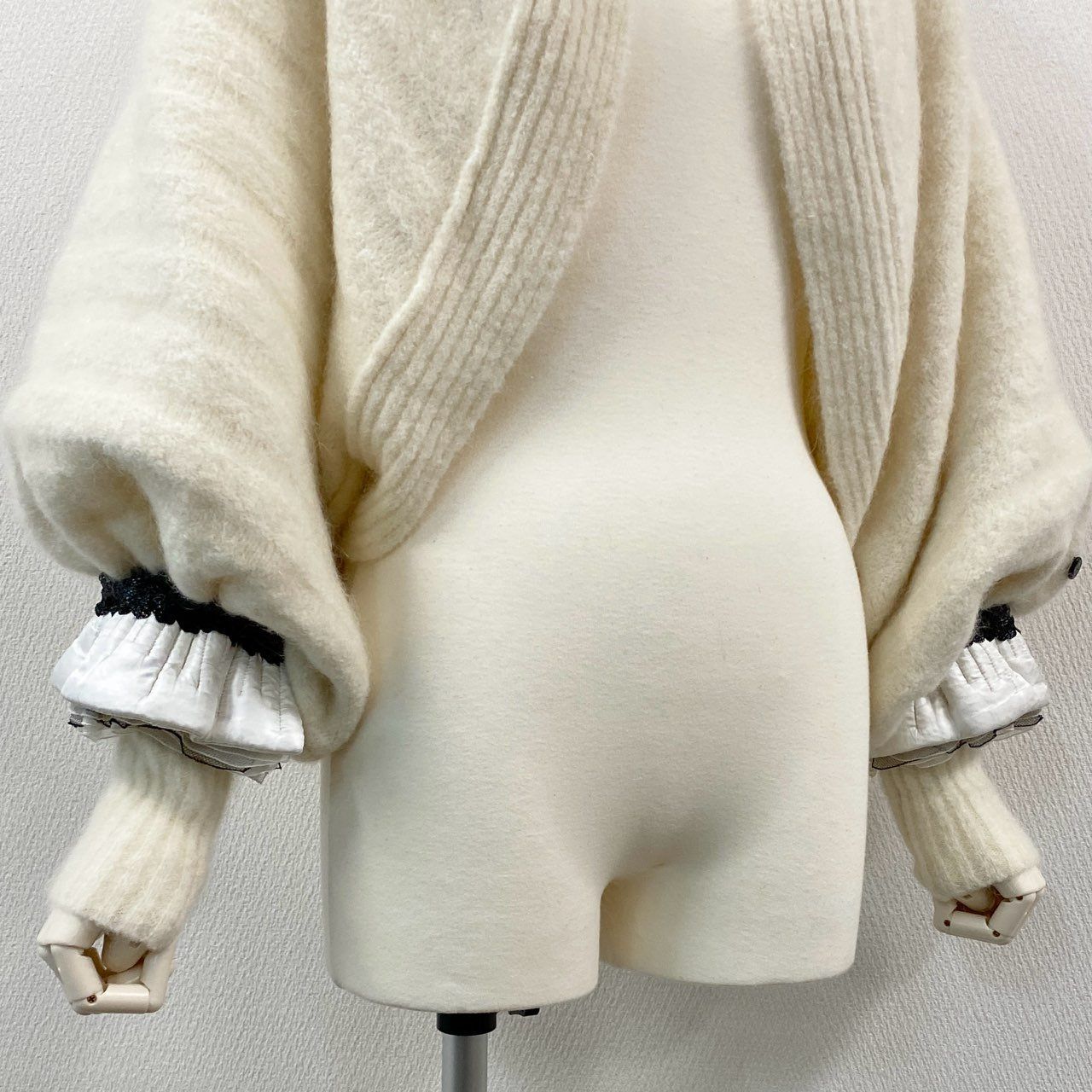 Ca9 CHANEL シャネル 2010 モヘアニットカーディガン Mohair Jacket P37120K02326 42サイズ アイボリー レディース 女性用ta1 Ca9 CHANEL シャネル 2010 モヘアニットカーディガン Mohair Jacket