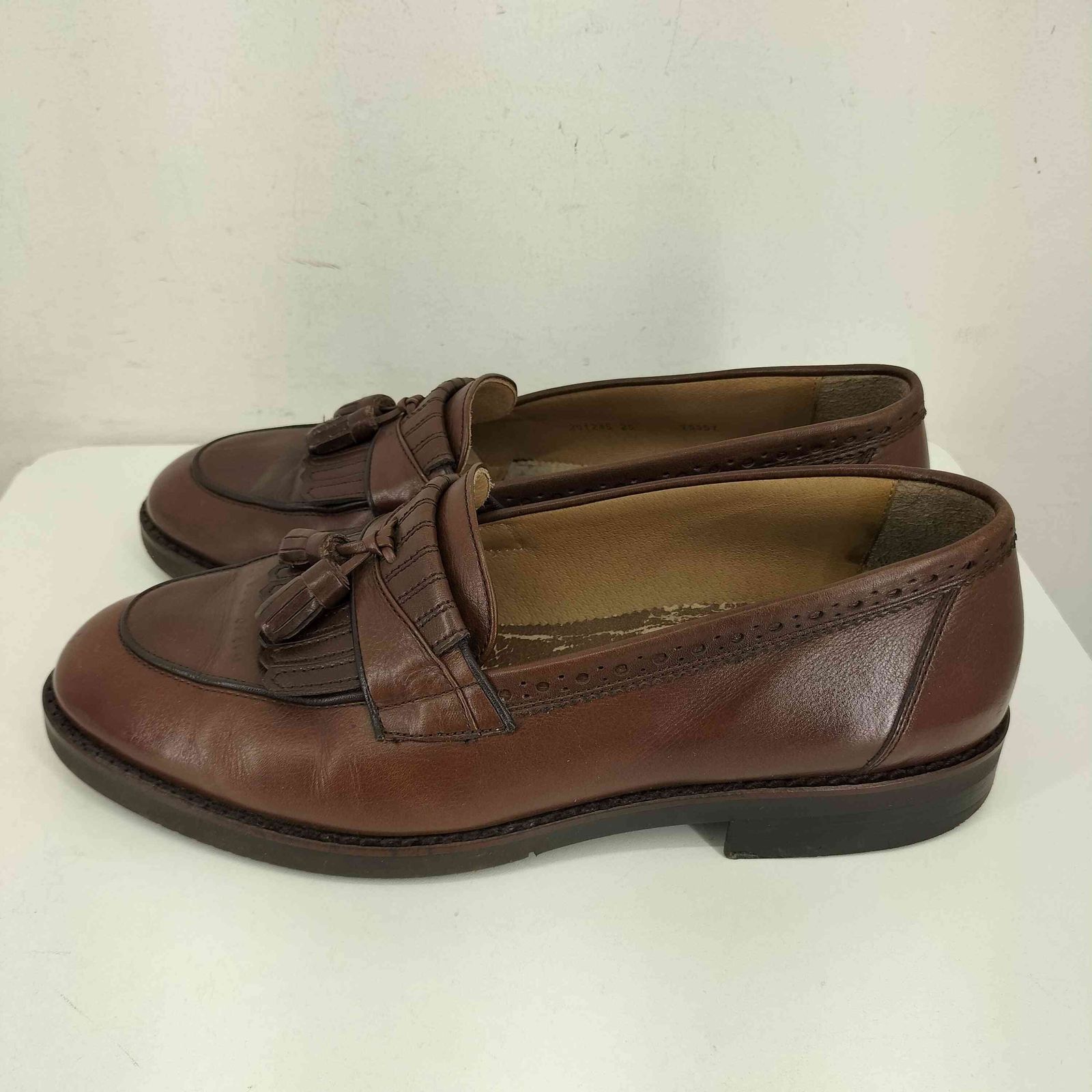 イヴサンローラン Yves Saint Laurent タッセルローファー メンズ JPN