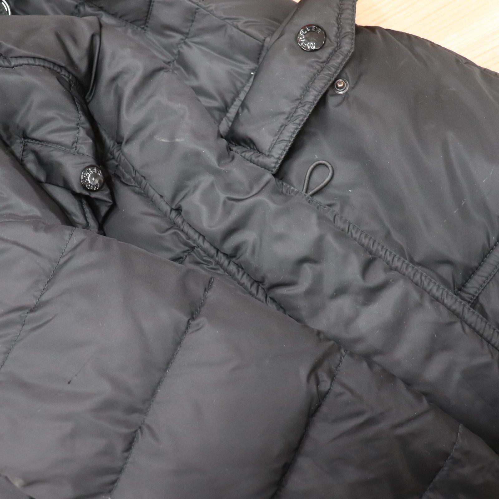 IT6MXEOLSUZ5 国内正規品 MONCLER モンクレール GENEVRIER 