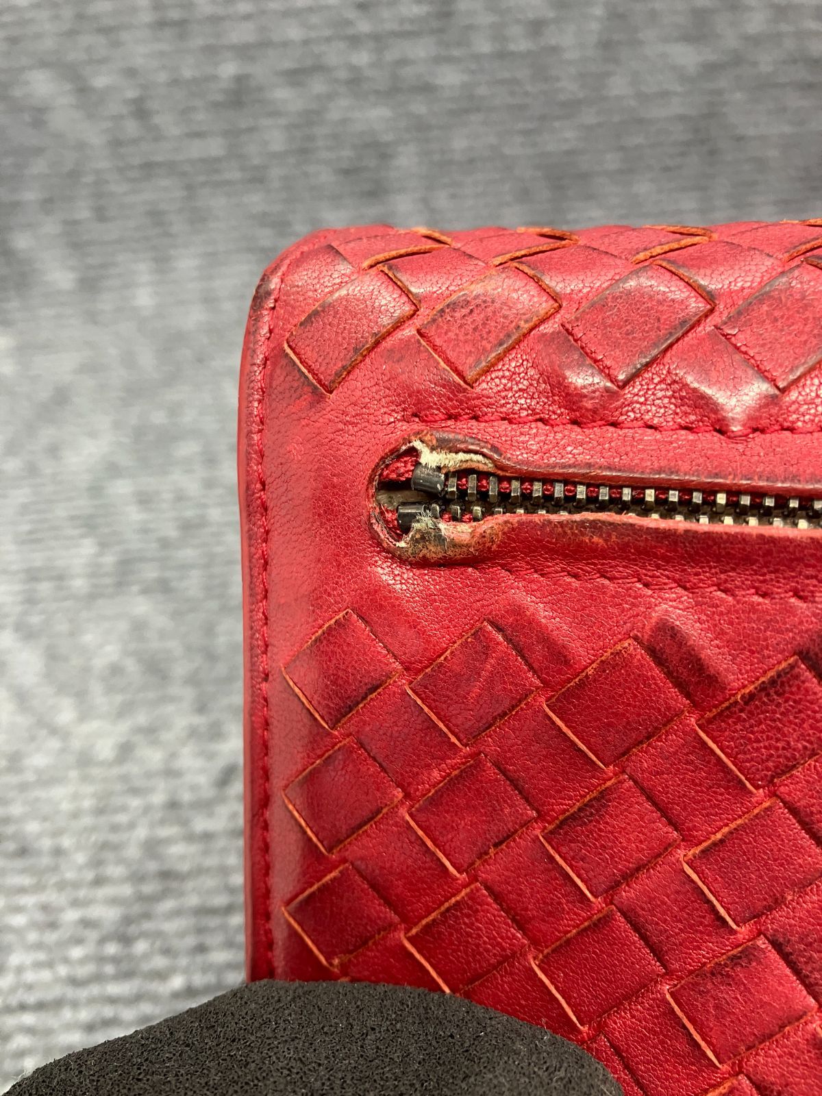 Bottega Veneta ボッテガヴェネタ 長財布 レッド系 589 - メルカリ