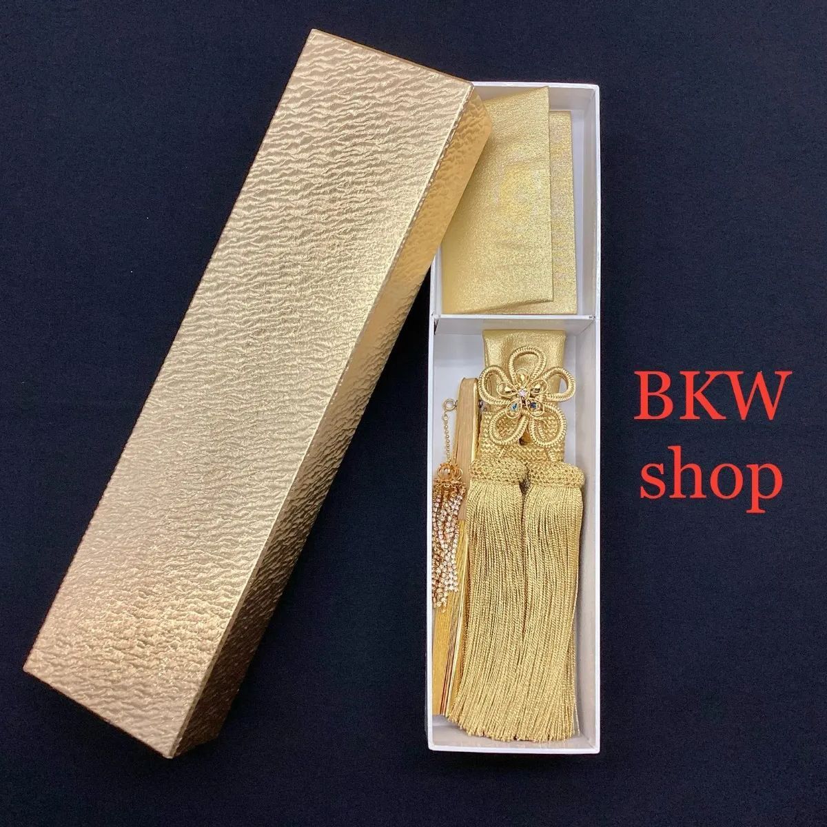 現品限り＞ used 正絹 筥迫セット 3点セット 懐剣 末広 箱迫 金色 結婚 
