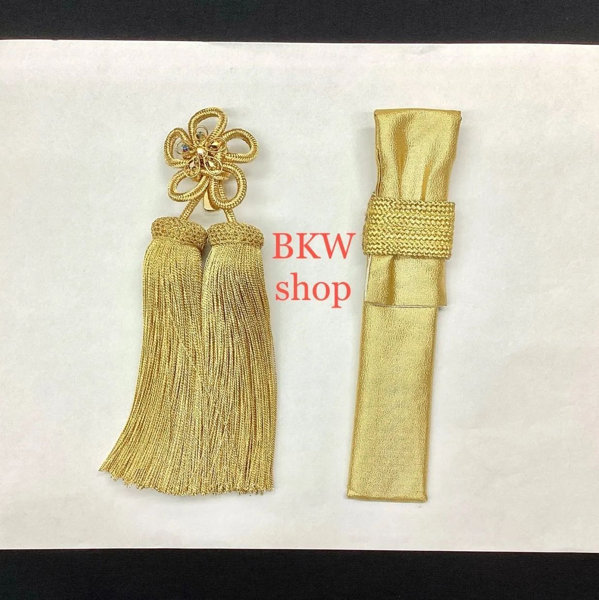 現品限り＞ used 正絹 筥迫セット 3点セット 懐剣 末広 箱迫 金色 結婚 
