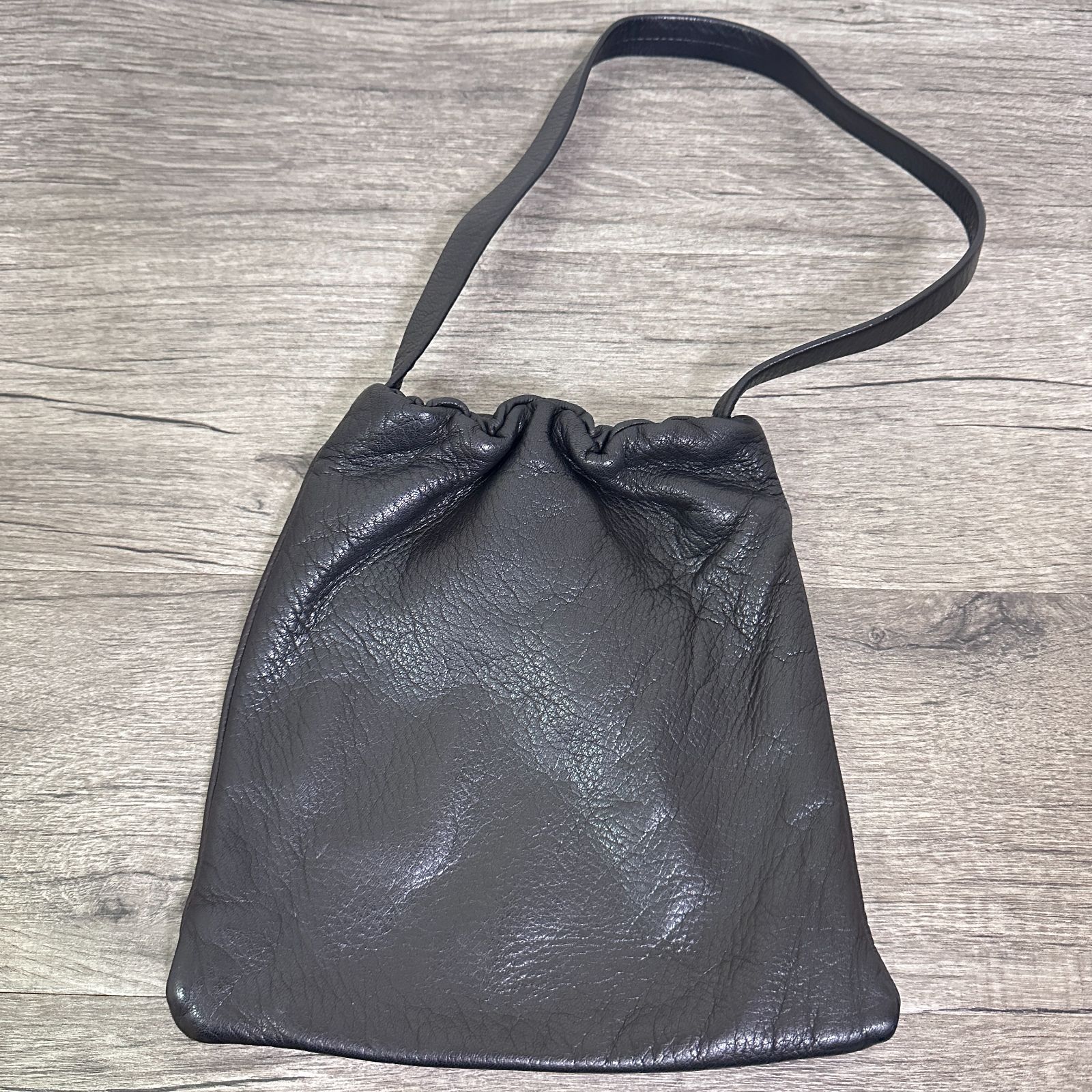 Aeta DEER SHOULDER S DA01 ディアレザー ワンショルダーバッグ 黒 