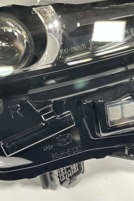マツダ3 MAZDA3 BP5R 純正 右ヘッドライトAssy LED コンピューター付