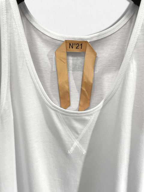 46761589_5