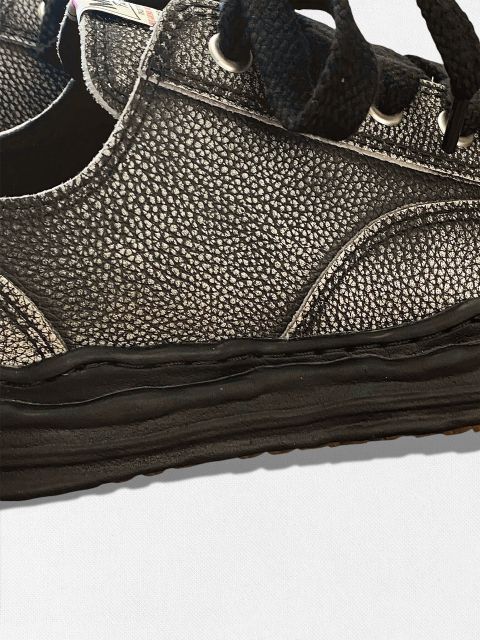 種類7：42/ブラック 【定価55,000円(税込)】Maison MIHARA YASUHIRO