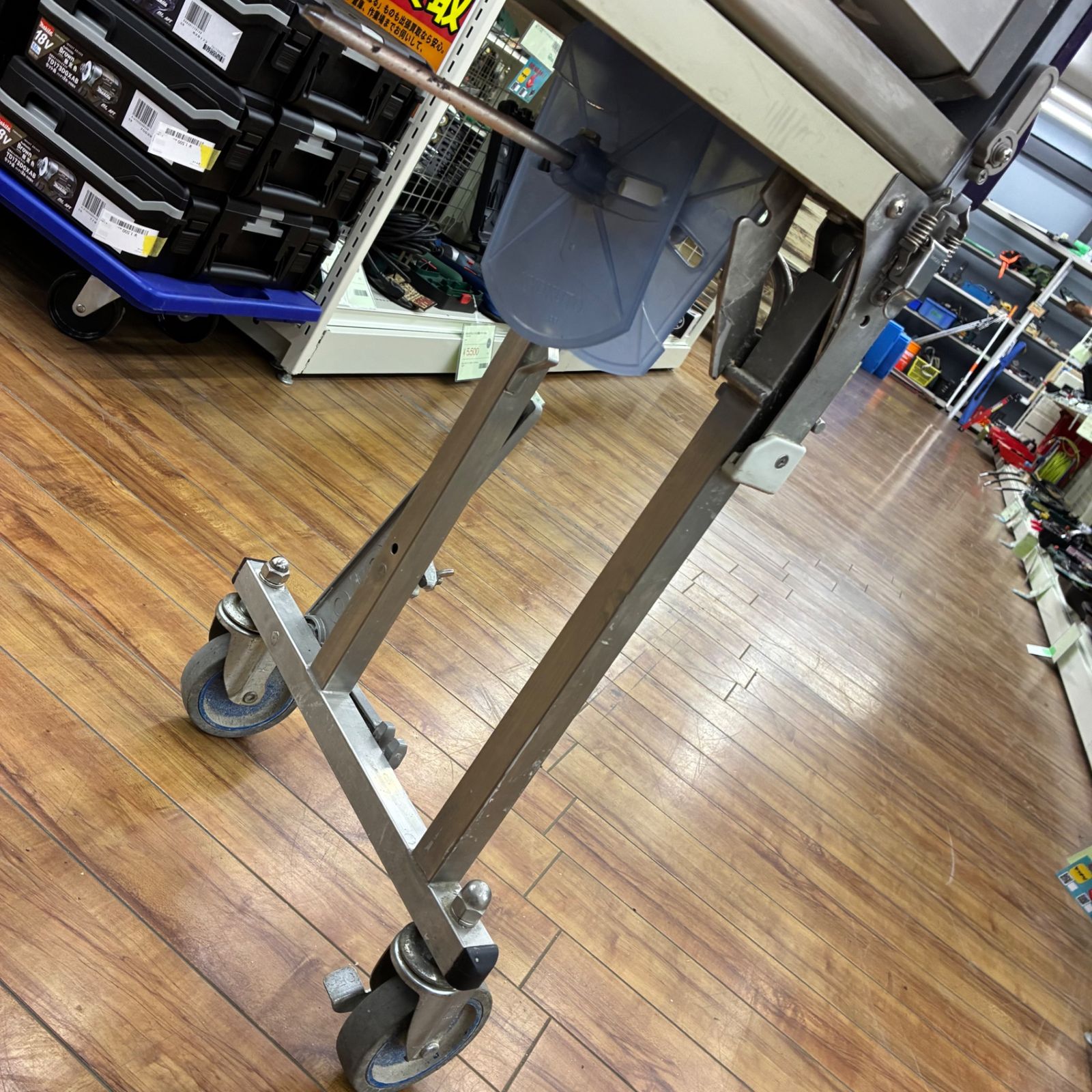 店頭引取限定】極東(KYOKUTO) Hi β MASTER 自動壁紙糊付け機 攪拌機