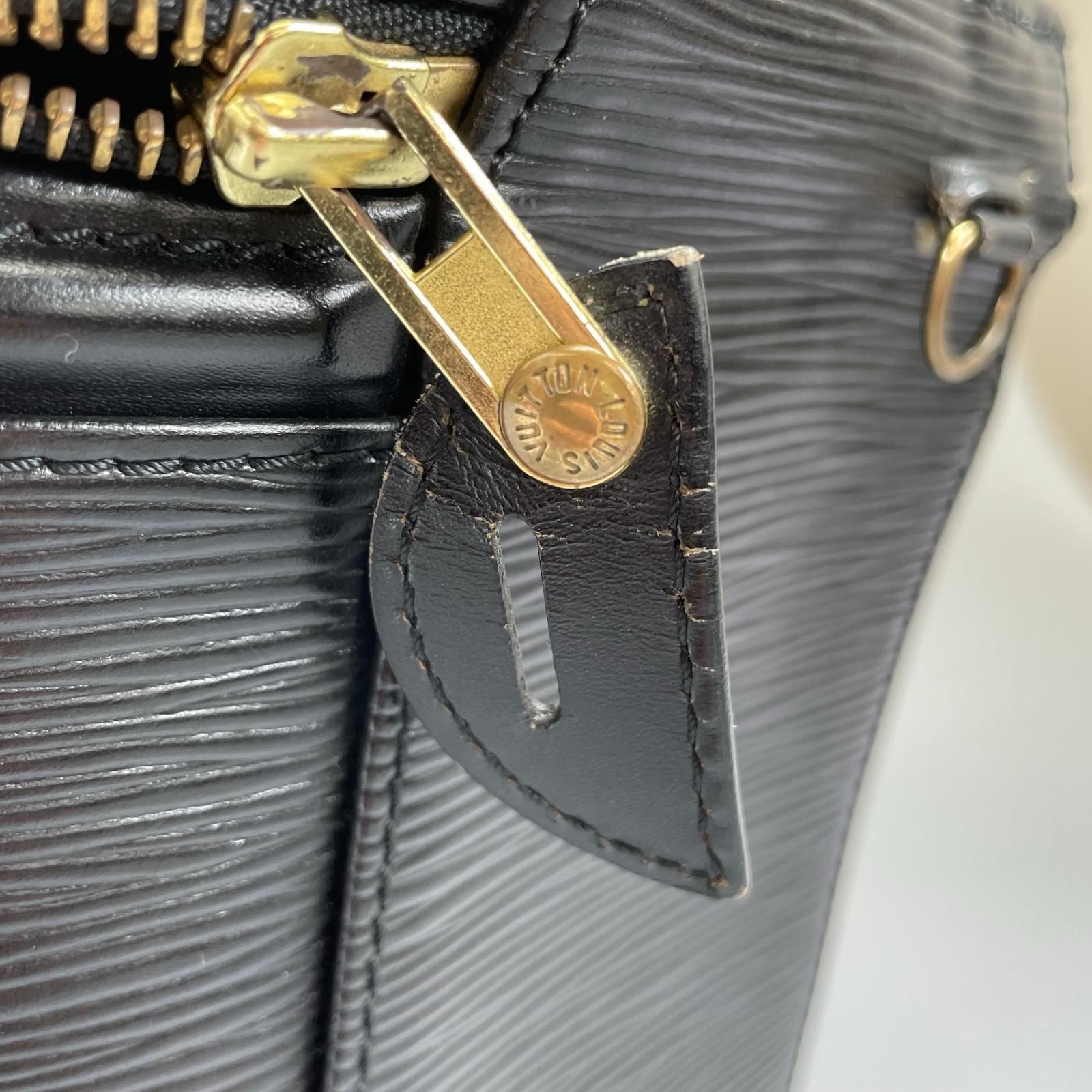 LOUIS VUITTON ルイ・ヴィトン エピ カンヌ バニティ ハンドバッグ 