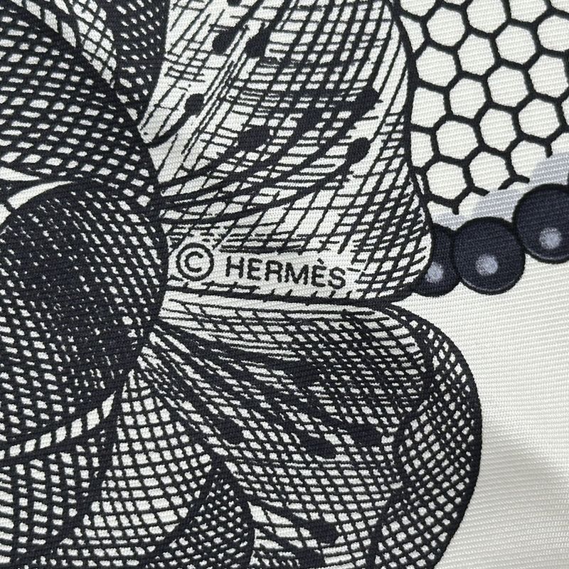 エルメス HERMES スカーフ カレ90 Doigts de Fee 妖精の指 レディース