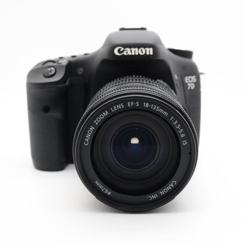 □完動品 Canon EOS 7D デジタル一眼レフカメラ ショット数9003 - メルカリ