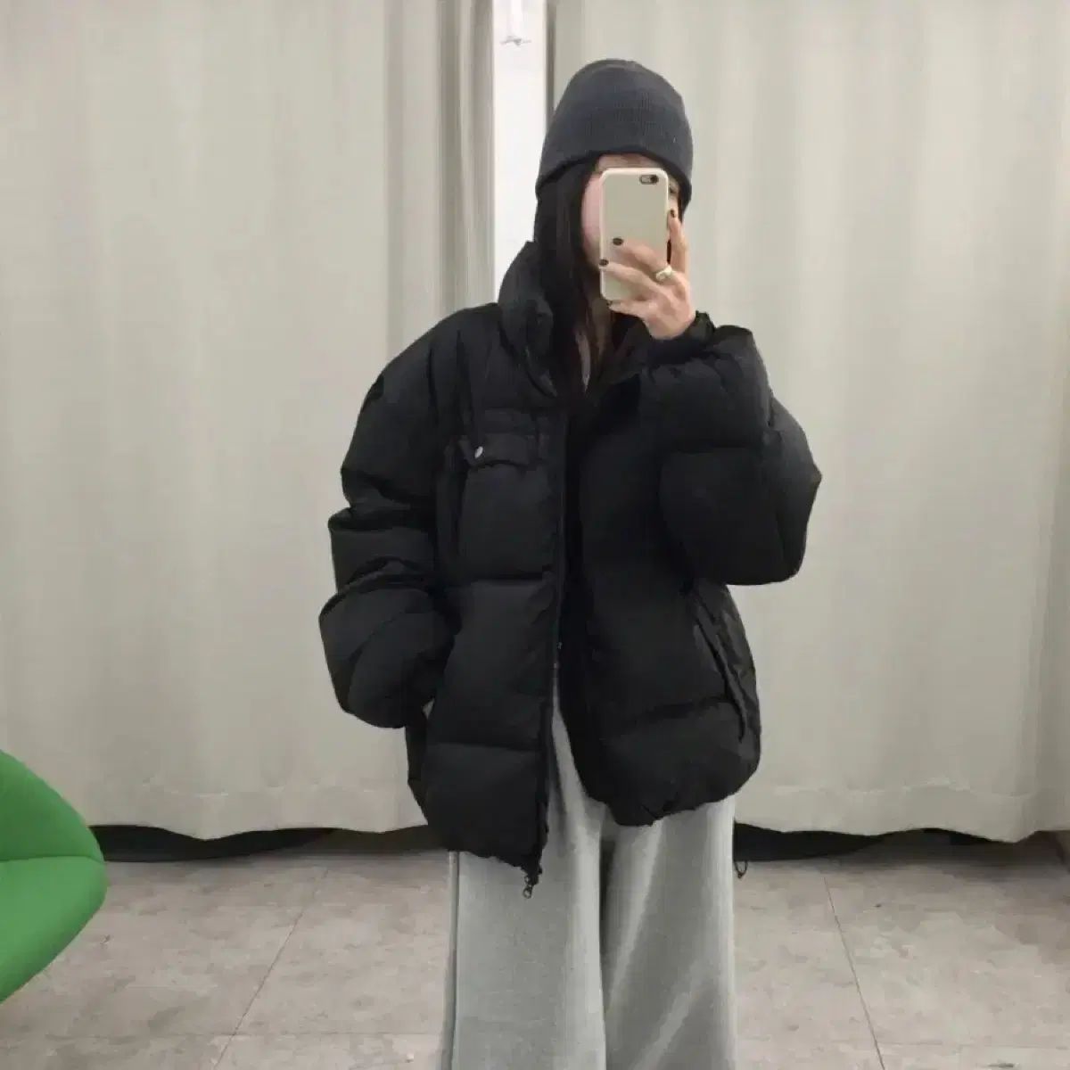 新品 ショートビーニー チャコール