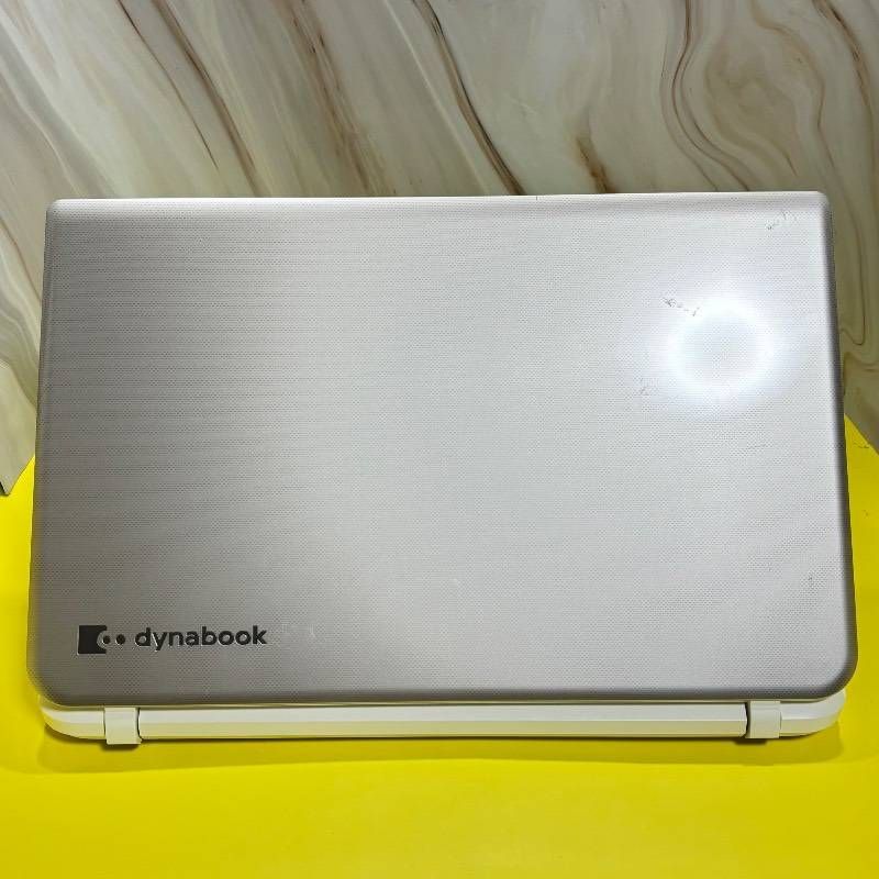 爆速Core i7☆美品☆dynabookノートパソコン☆メモリ8GB 新品SSD