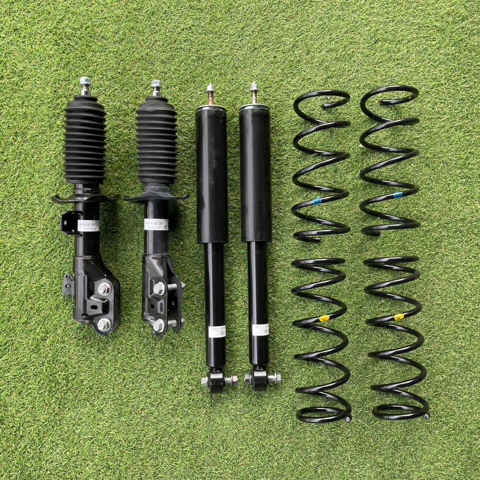 美 品】DAIHATSU ダイハツ LA400K コペンセロ 純正サスペンション 一台