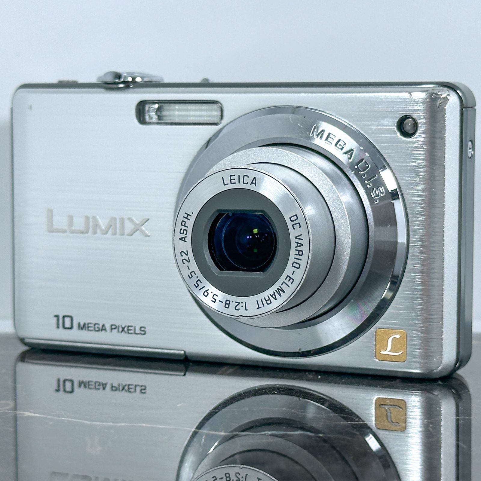 Panasonic LUMIX DMC-FS7 シルバー パナソニック ルミックス 