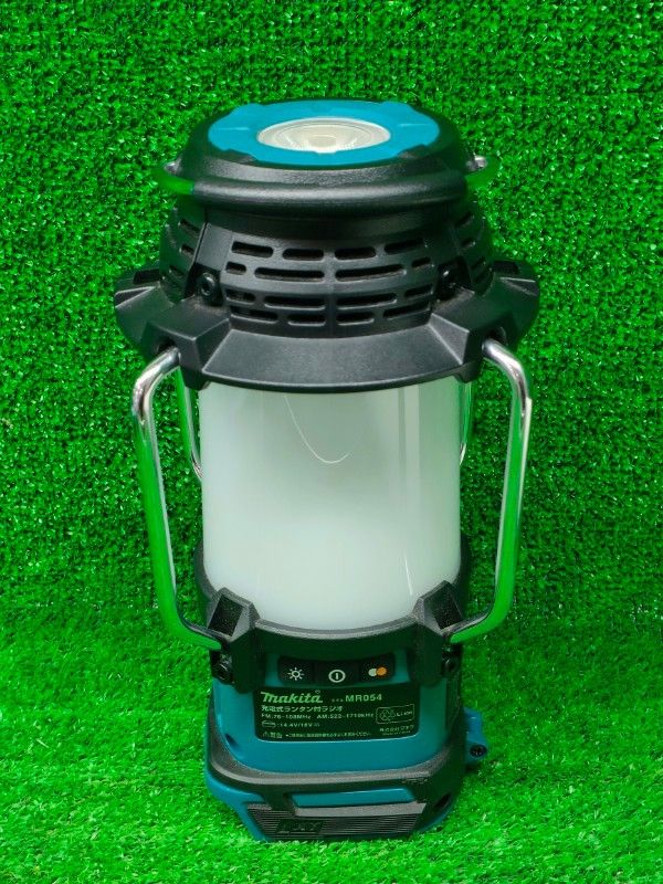 Makita ランタン 付きラジオ Makitaマキタ充電式ランタン付ラジオ