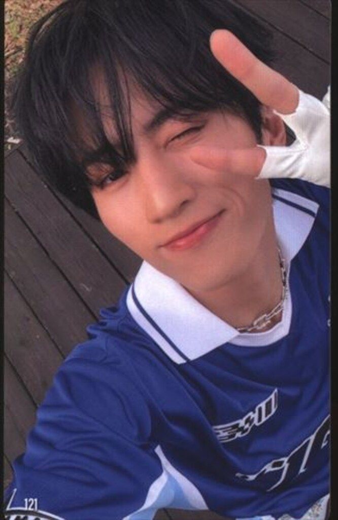 INI グッズ購入特典 許豊凡 2025 XQUARE - MASTERPIECE 121 - メルカリ