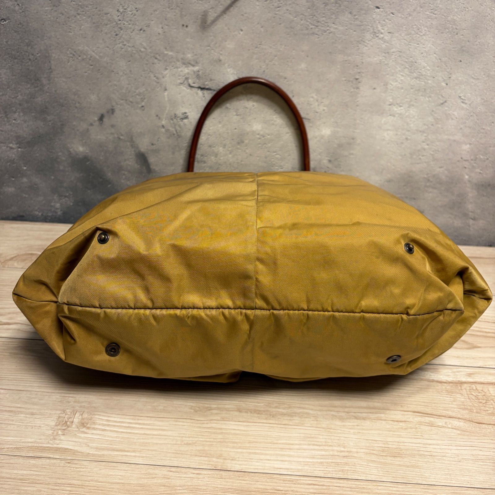 【美品】Felisi フェリージ9237トートバッグ ヘルメットバッグ ✨Felisi フェリージ 9237✨ヘルメットバッグ トートバッグ ゴールド