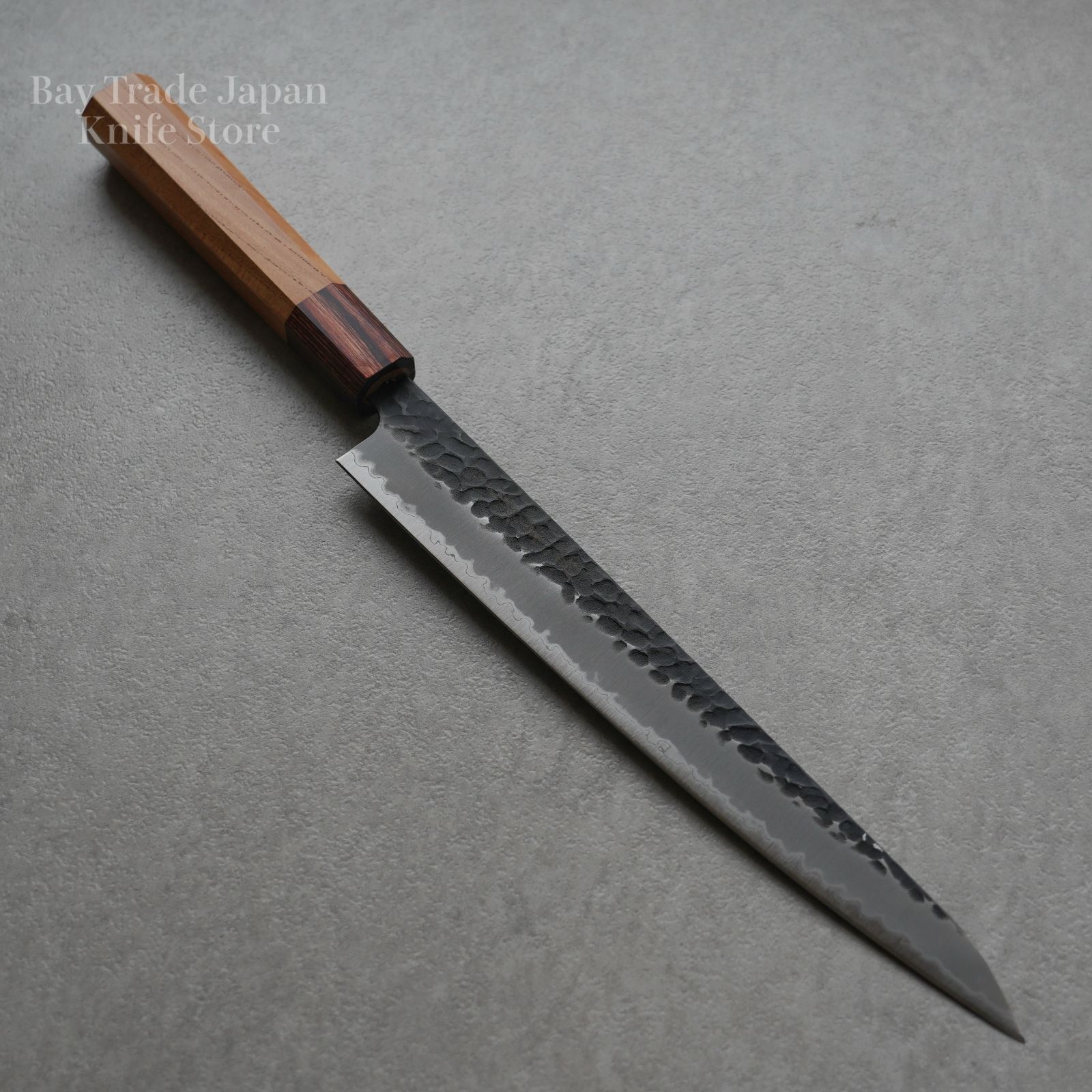 堺孝行】包丁 和筋引 240mm 青紙スーパー 堺孝行 黒槌目 日本製 送料