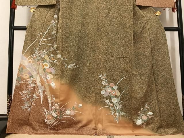 平和屋着物○訪問着 駒刺繍 中国三大刺繍 スワトウ刺繍 汕頭刺繍 草花 