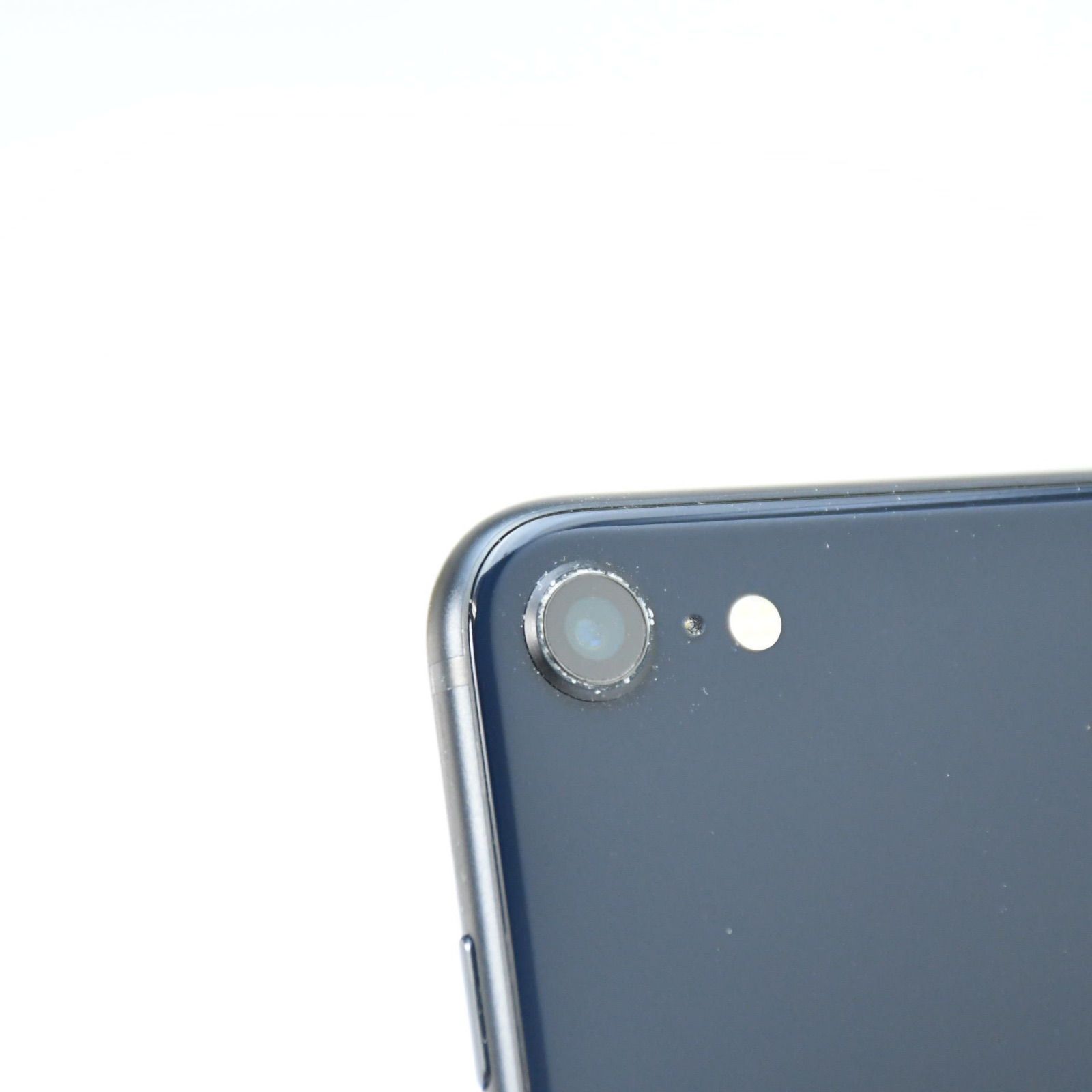 ジャンク＊純正バッテリー87%】SIMフリー iPhone SE 第3世代 64GB