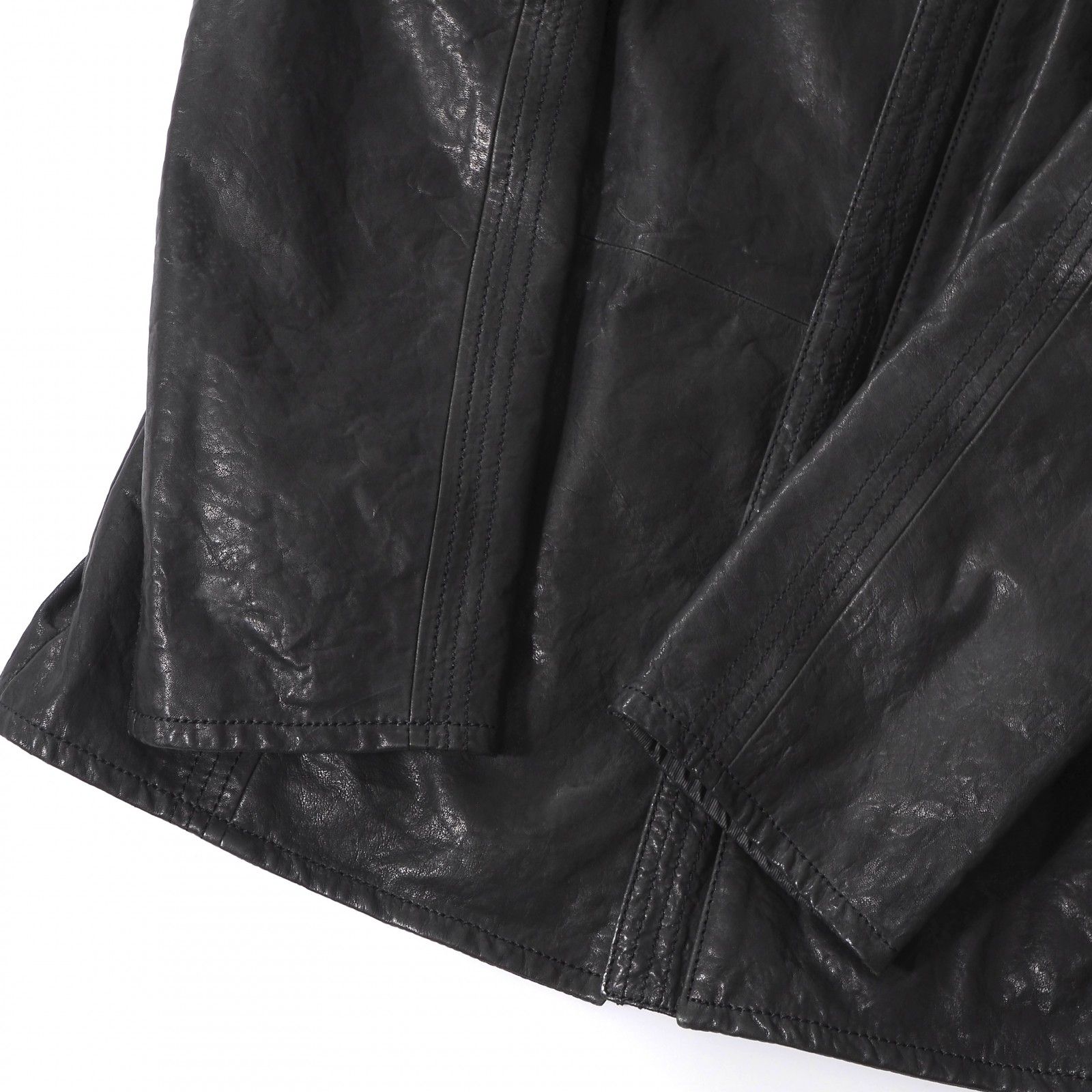 美品 アルマーニコレツィオーニ ARMANI COLLEZIONI ラムレザー 