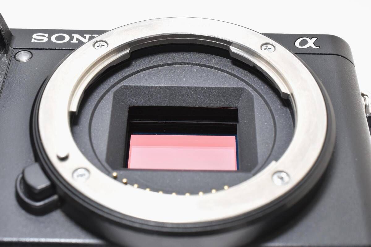 カメラ 《ショット数8,671回》ソニー Sony α6300 ILCE-6300 ボディ #1385A