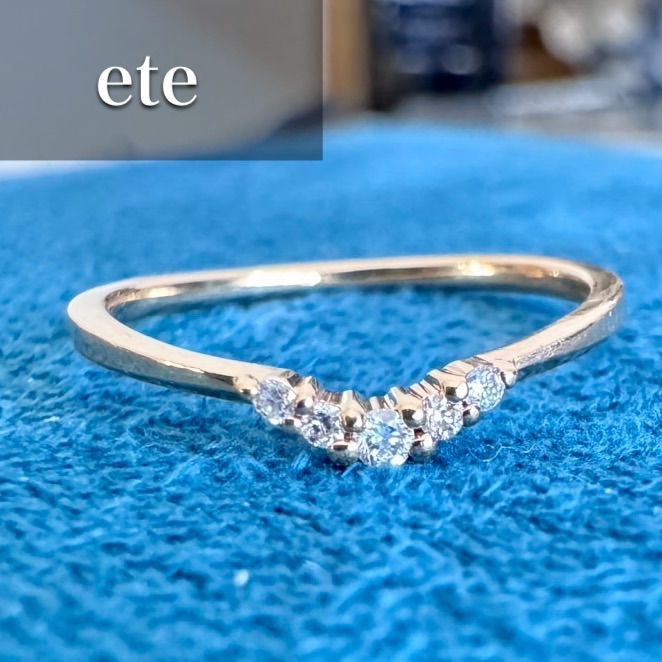 ete◇K10*5号*ゆるやかV字ダイヤモンドピンキーリング*指輪エテ - メルカリ