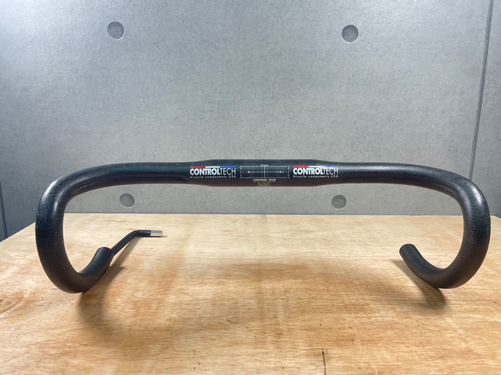 SHIMANO PRO VIBE CARBON カーボンハンドル シマノプロ PRO VIBE