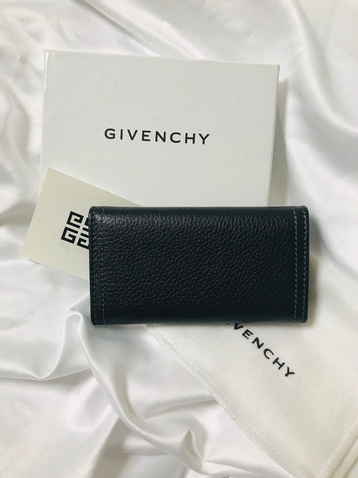 最終値下げ GIVENCHY ジバンシー キーケース ivv-jva.com