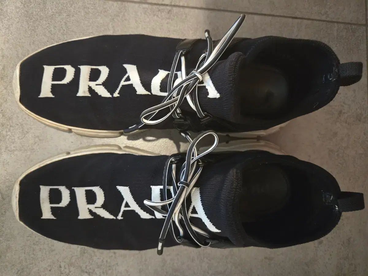 正規品) PRADA プラダ ニット スニーカー260